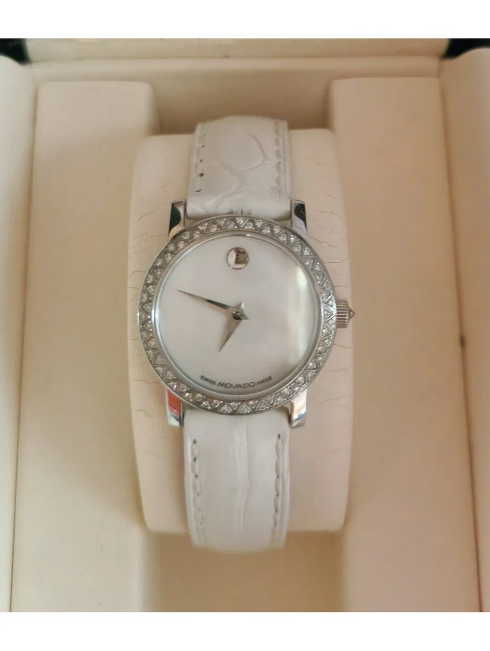 Womens Movado Diamond, Mother of Pearl, Alligator Timepiece
